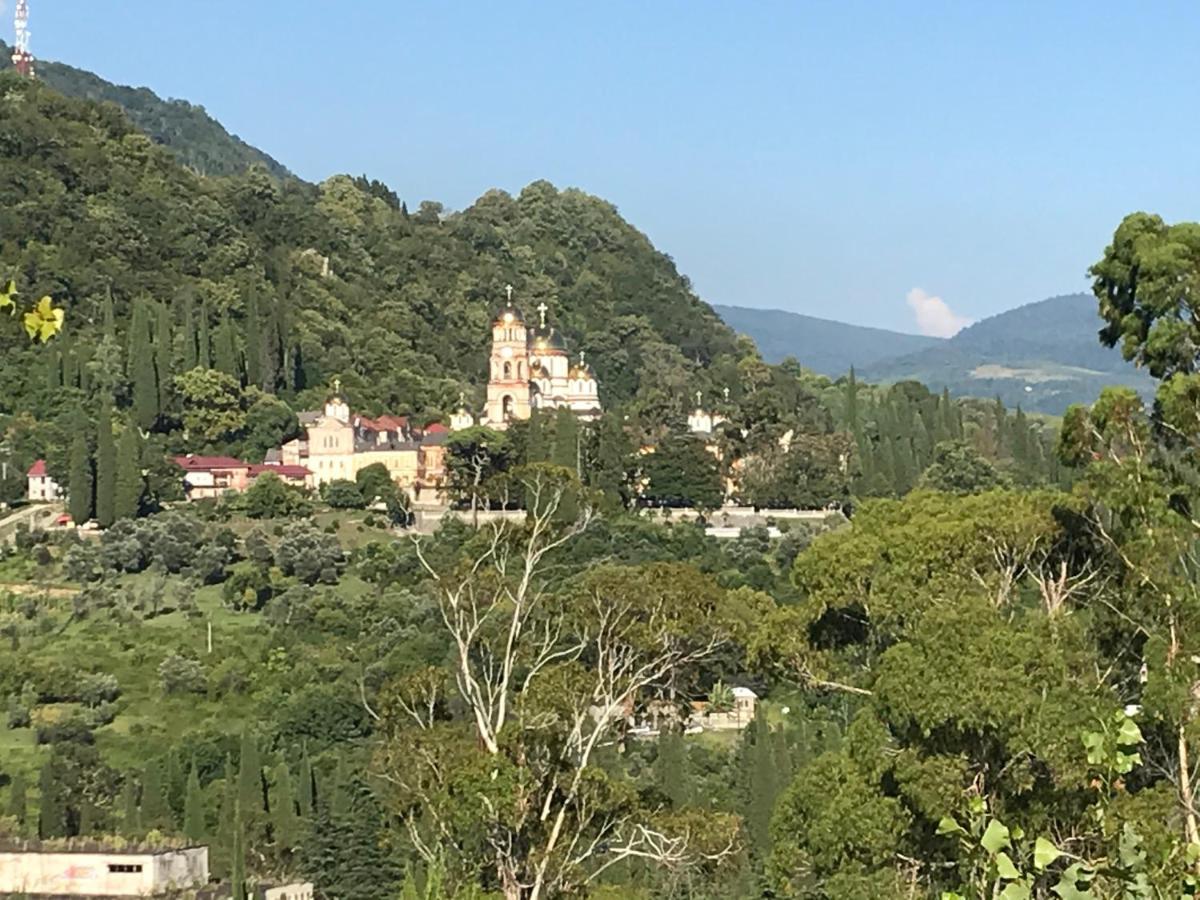 U Valery Hotel New Athos Bagian luar foto