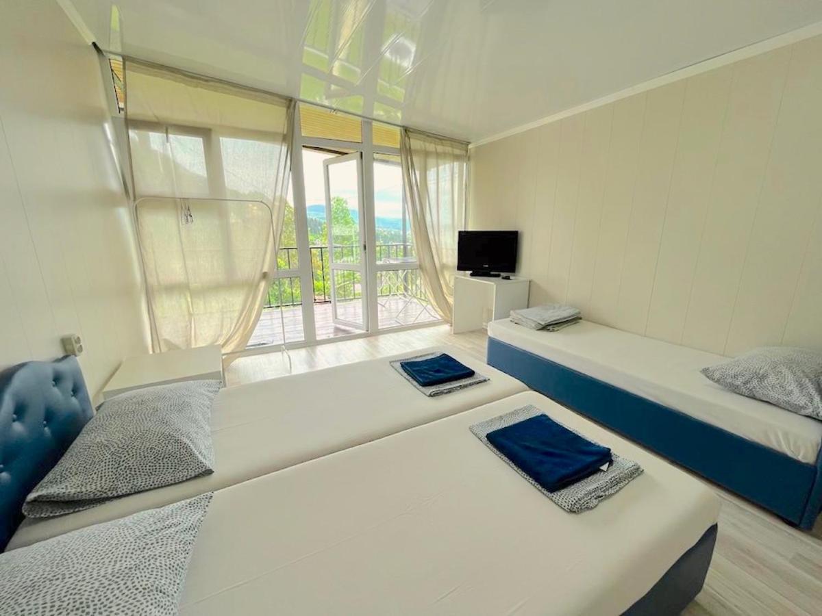 U Valery Hotel New Athos Bagian luar foto